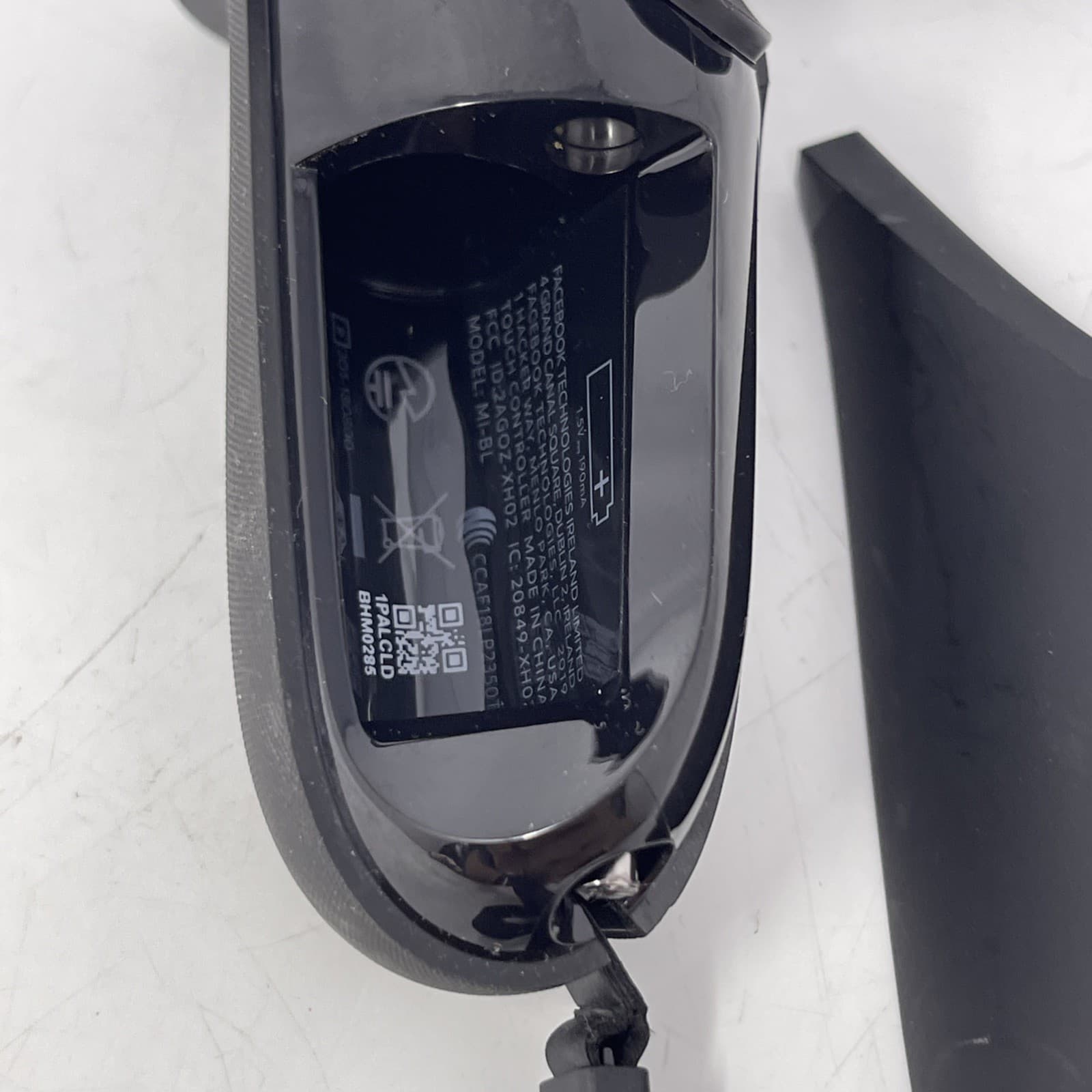 Facebook Meta Oculus Rift MI-BL Controller (Left Only) - Tested And Working 2