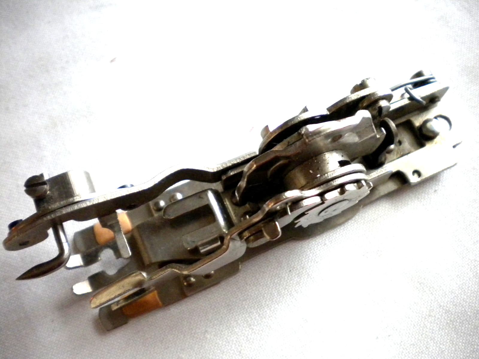 VTG Greist White Rotary Sewing Machine Hemstitching & Picoting Attachment 9818 2