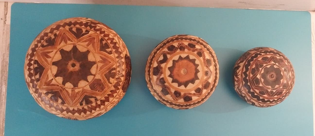 3 Hand Carved Gourd Peru Folk Art Story Telling  LLAMAS PEOPLE VTG 60s/70s 2