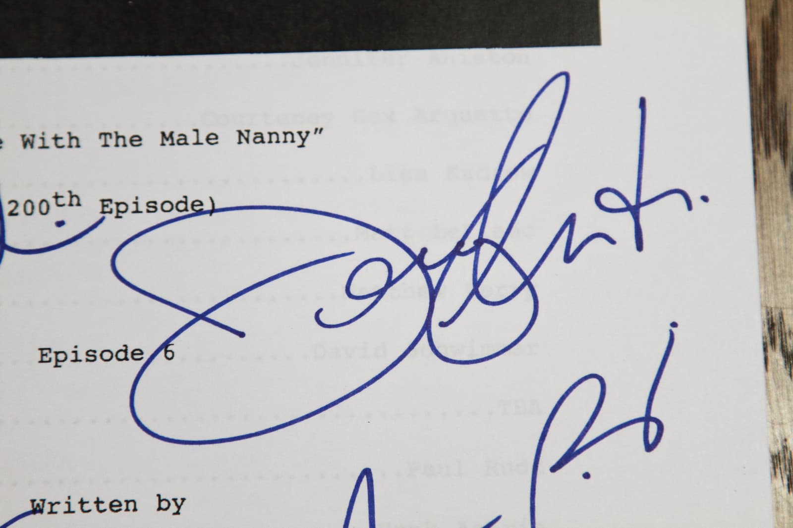 FRIENDS Full CAST signed script Jennifer ANISTON Courtney COX SCHWIMMER 4