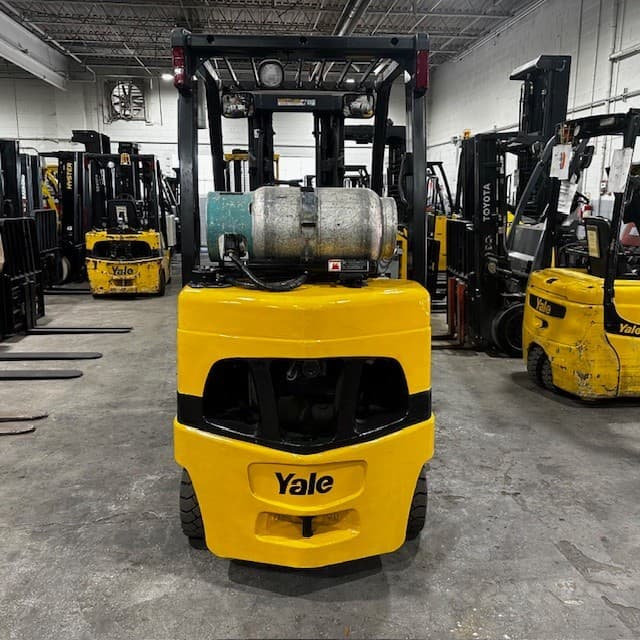 2020 Yale GLC060VX 6000lb Used Forklift Triple Mast Sideshift Fork Positioner 3