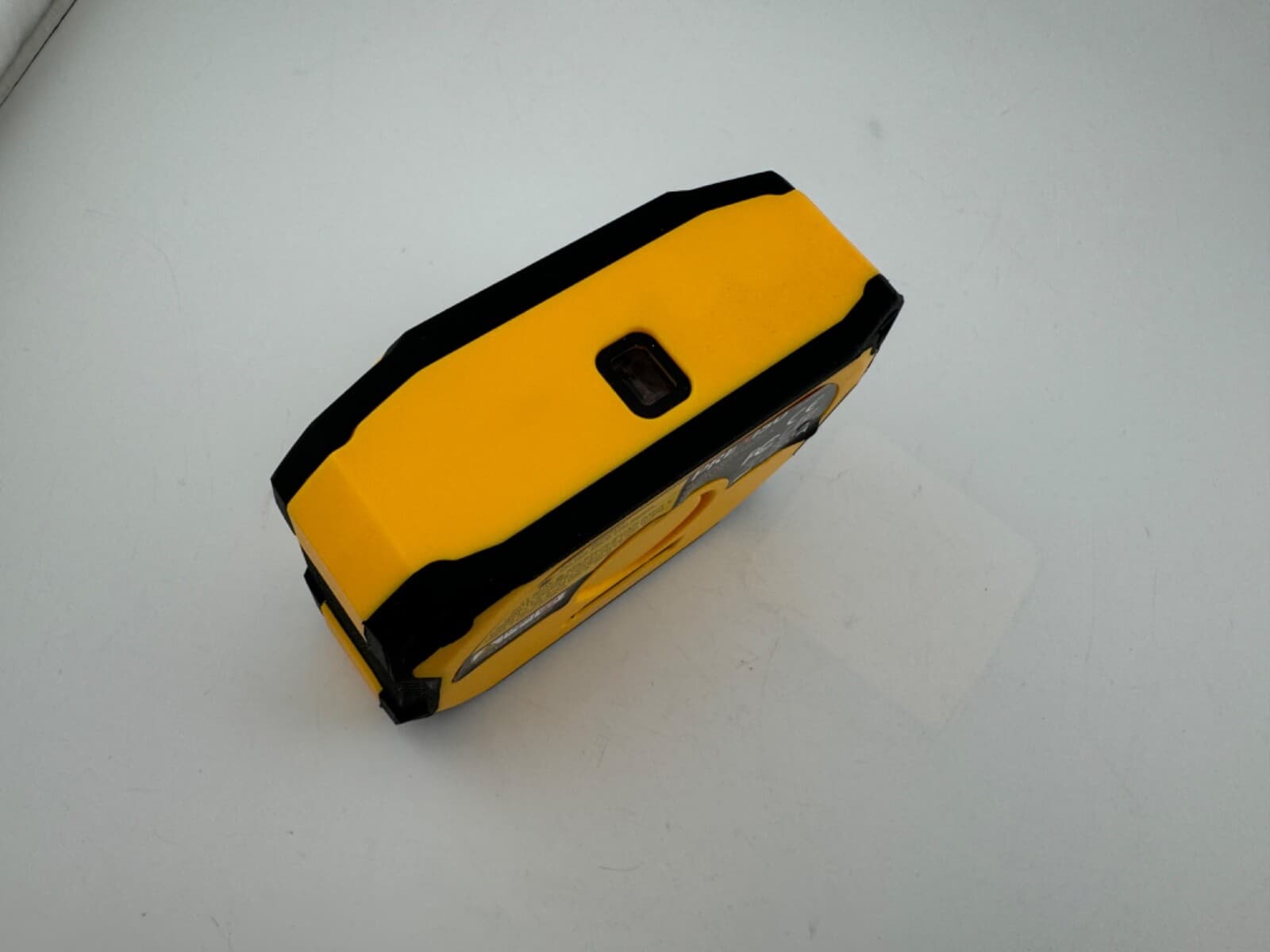 PREXISO (PLAG90) RECHARGEABLE 2-IN-1 MAGNETIC DIGITAL ANGLE GAUGE & LASER LEVEL 5