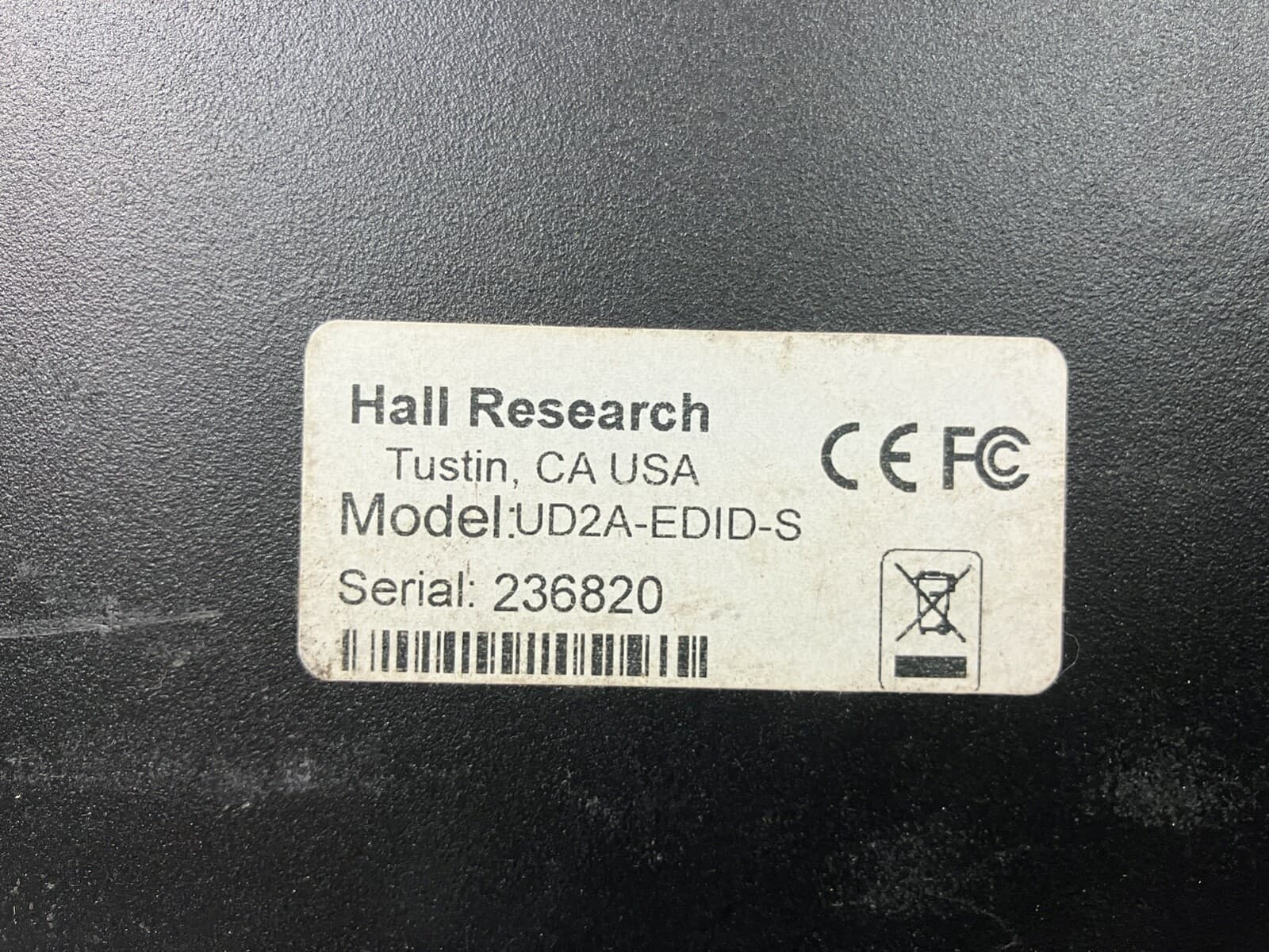 HR Hall Research UD2A-EDID-S DVI Extender With EDID Nanagement  3