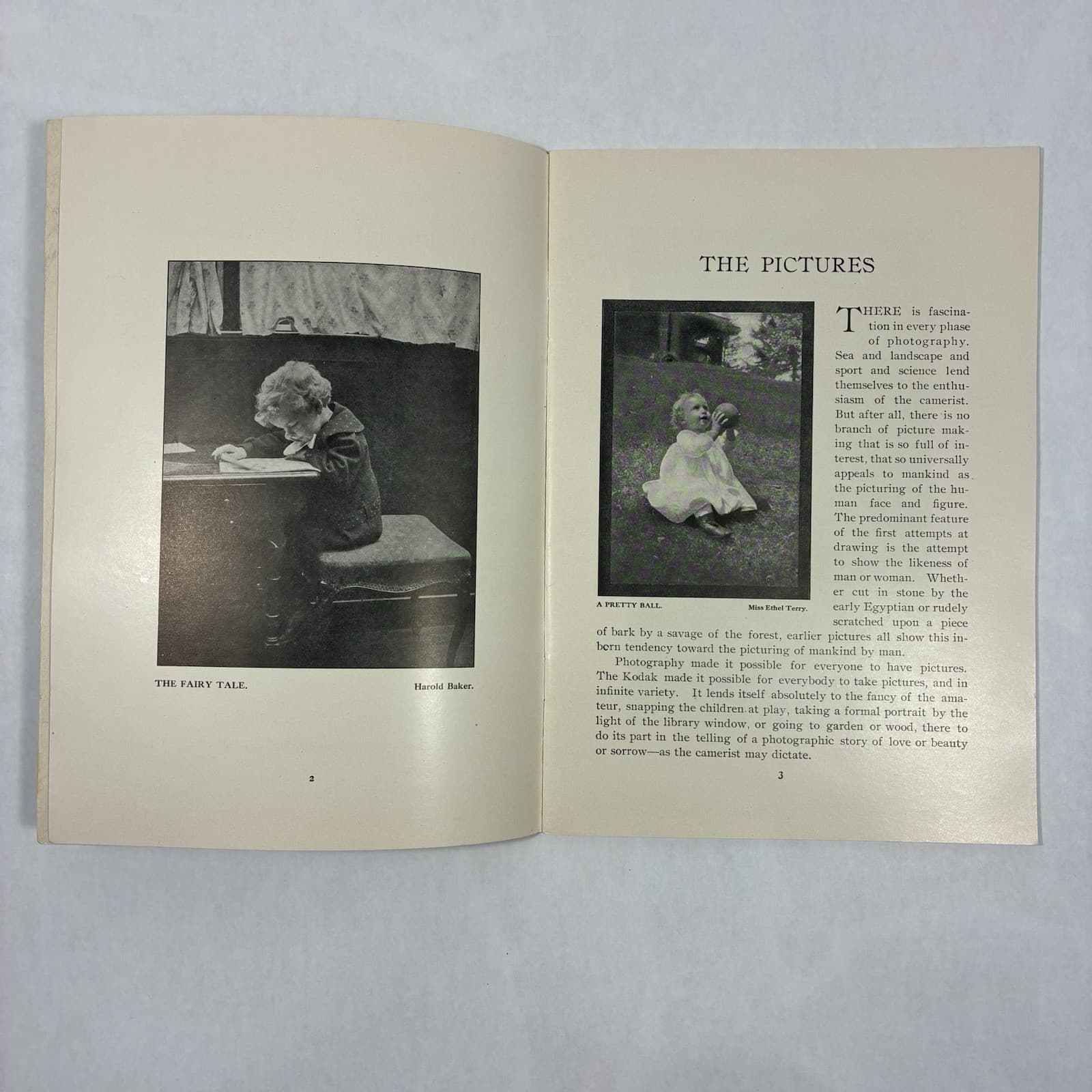 Vtg Kodak Home Portraiture Technique Booklet Advertising Photos 32 Pgs  3