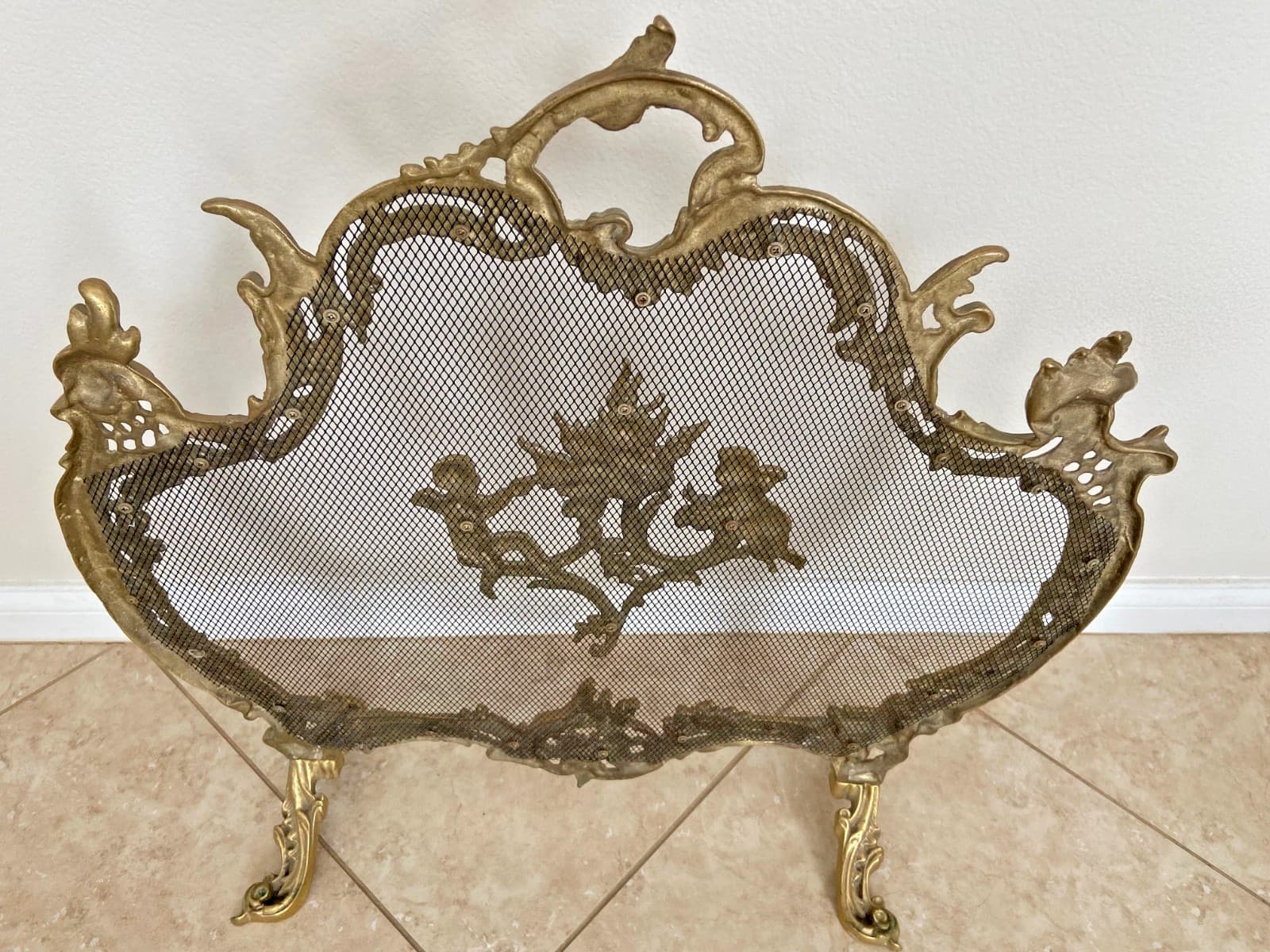 Vintage Brass French Rococo Ornate Etched Cherubs Fireplace Screen Spark Guard 6