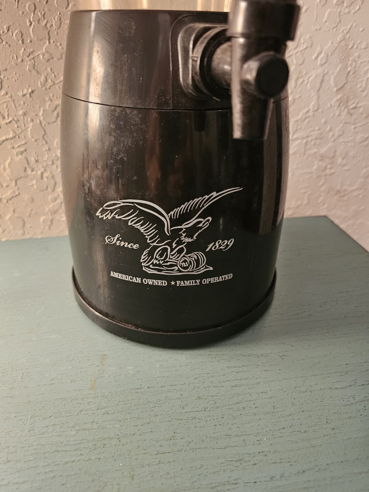 Yuengling Brewery 100oz BrewTender Light-Up Beverage Dispenser W/Ice... 2