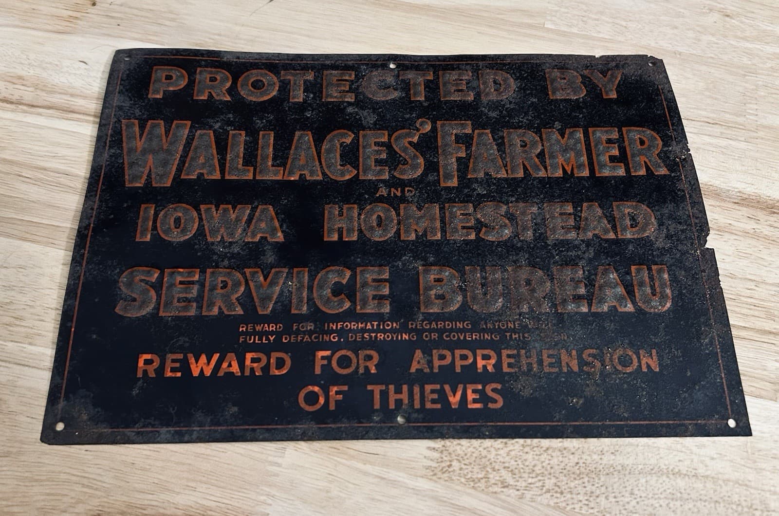 VTG 1930's Wallace's Farmer Iowa Homestead Tin Tacker Embossed Advertising Sign 3