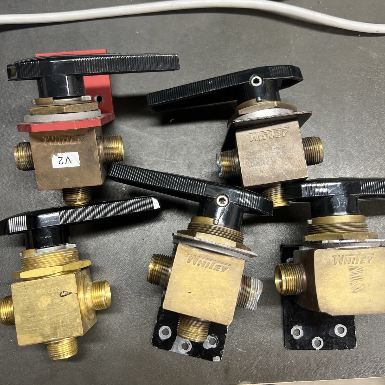 WHITEY SWAGELOK B-45XS8 Valve Lot Of 5