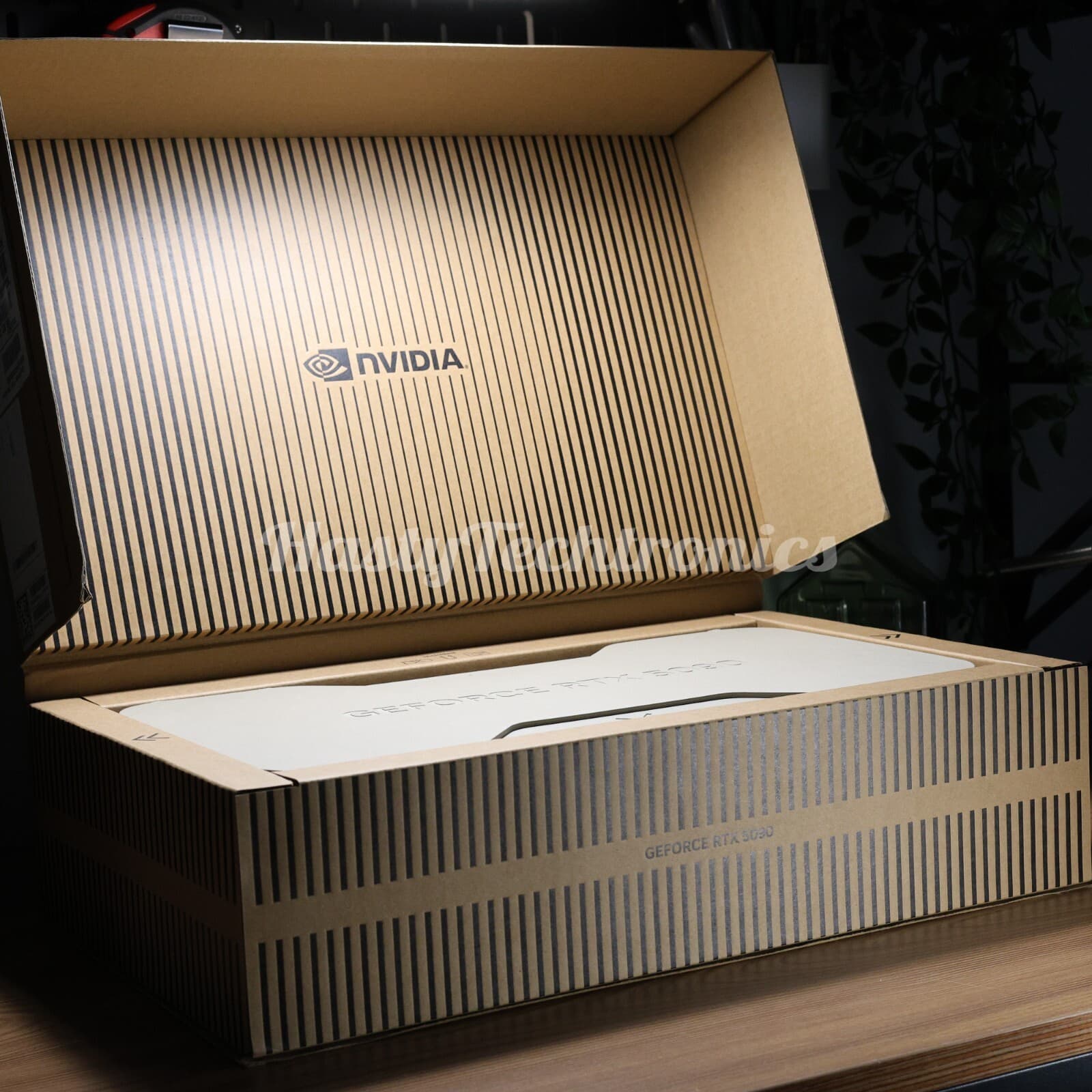 Nvidia GeForce RTX 5090 Founders Edition FE 32GB Graphics Card - NEW SHIPS TODAY 4