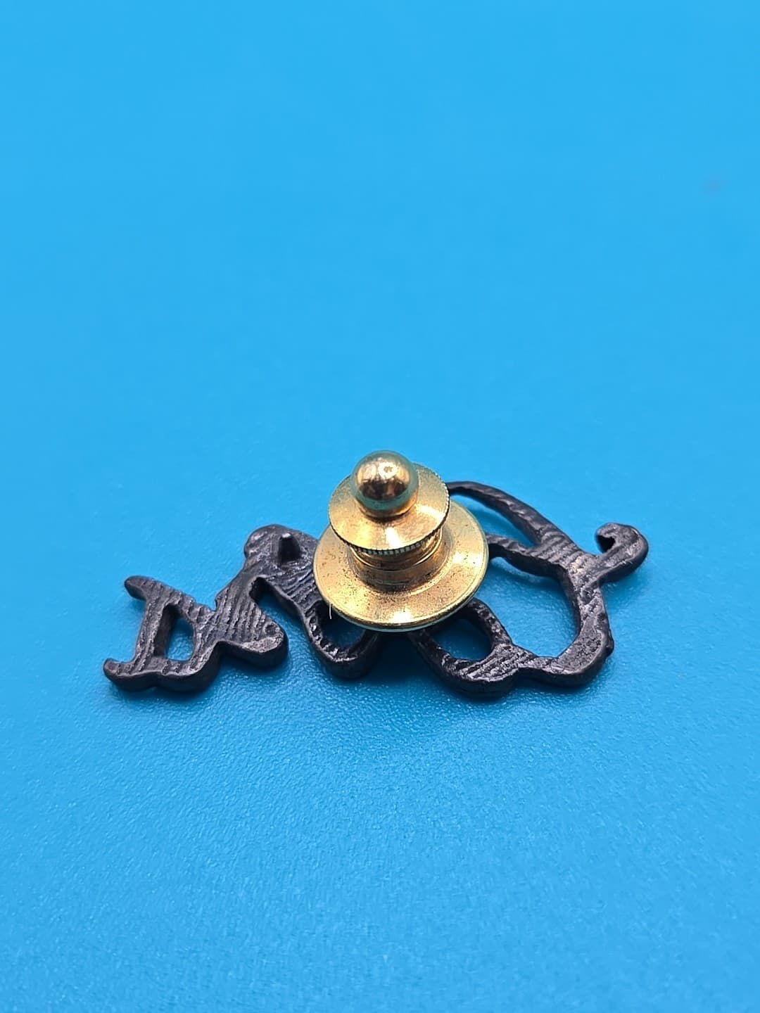 VTG Rare Coors Beer Pin Pinback Hat Pin Cursive Metal Gray 2