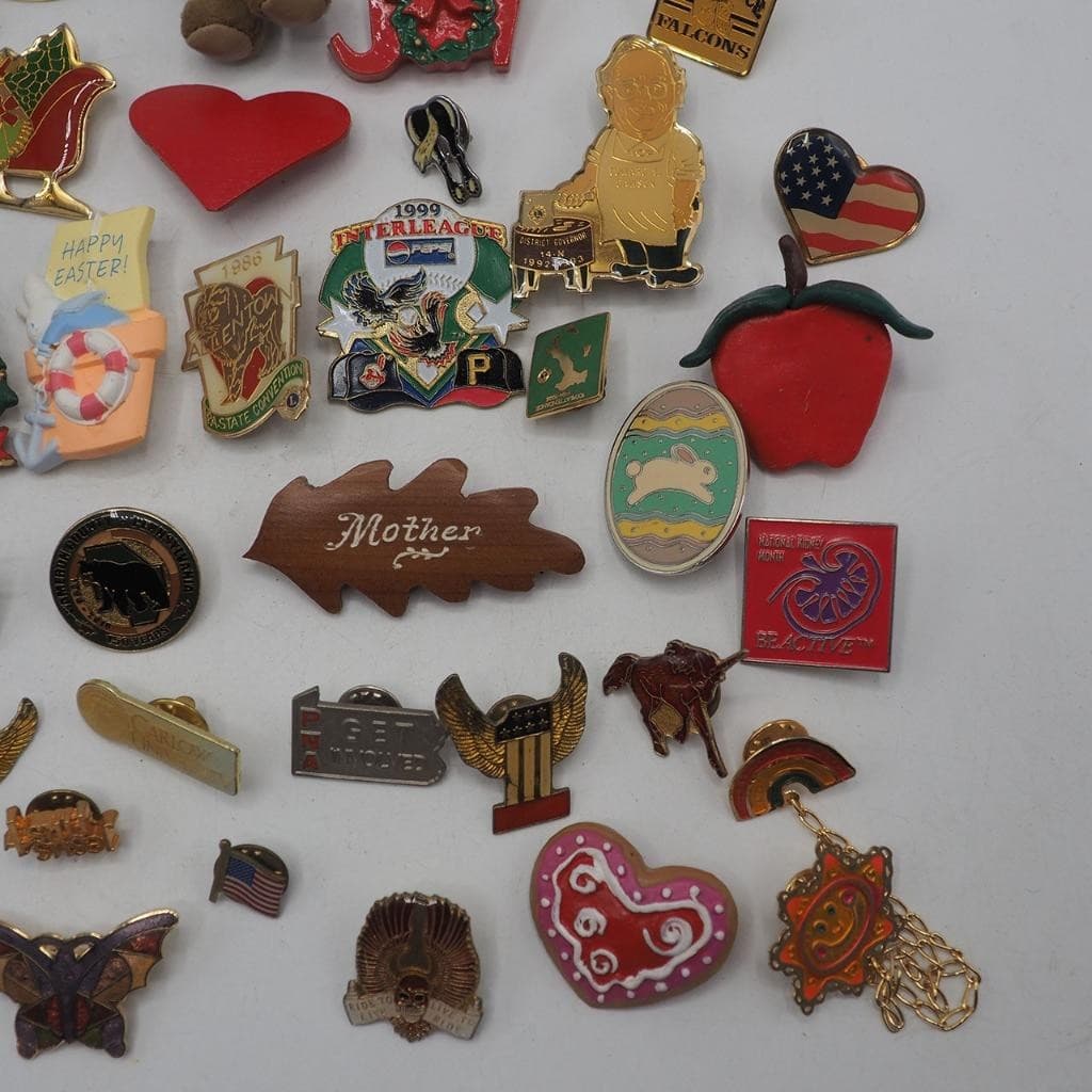 Lot of 50 Vintage & Modern Pins Pinback 4