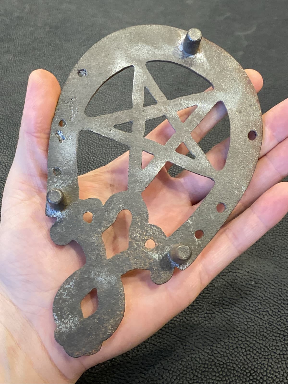 Antique Vtg Cast Iron Trivet Horseshoe Pentagram Star Good Luck Wall Hanging 7” 3