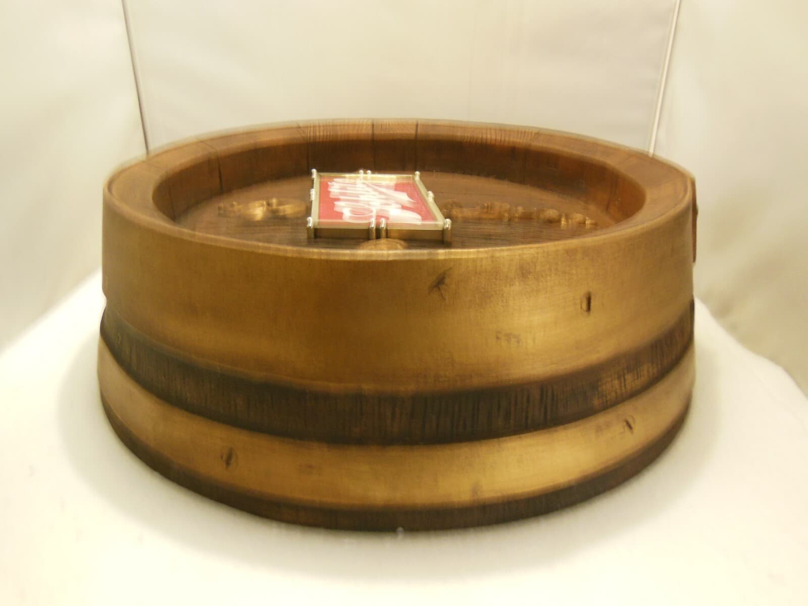 VINTAGE SCHLITZ FAUX WOOD BEER BARREL KEG END WALL ADVERTISING SIGN 19 1/4" 5