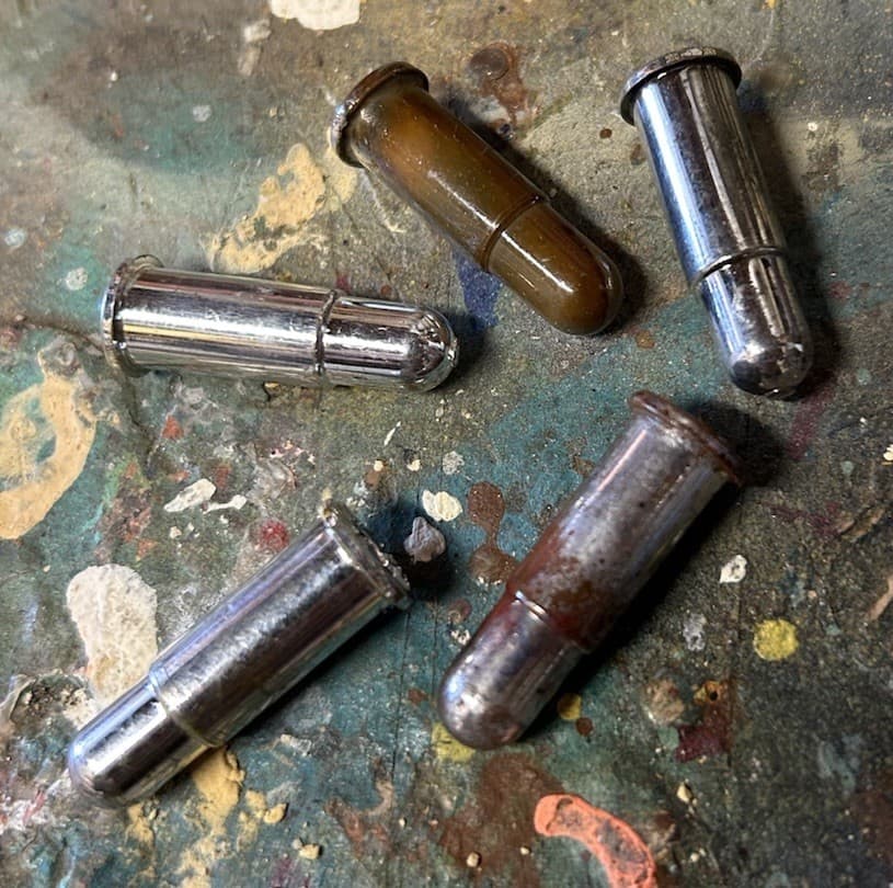 Vintage LECO Cap Plastic Bullets for Western Holster Play Set. USA. (5) 3