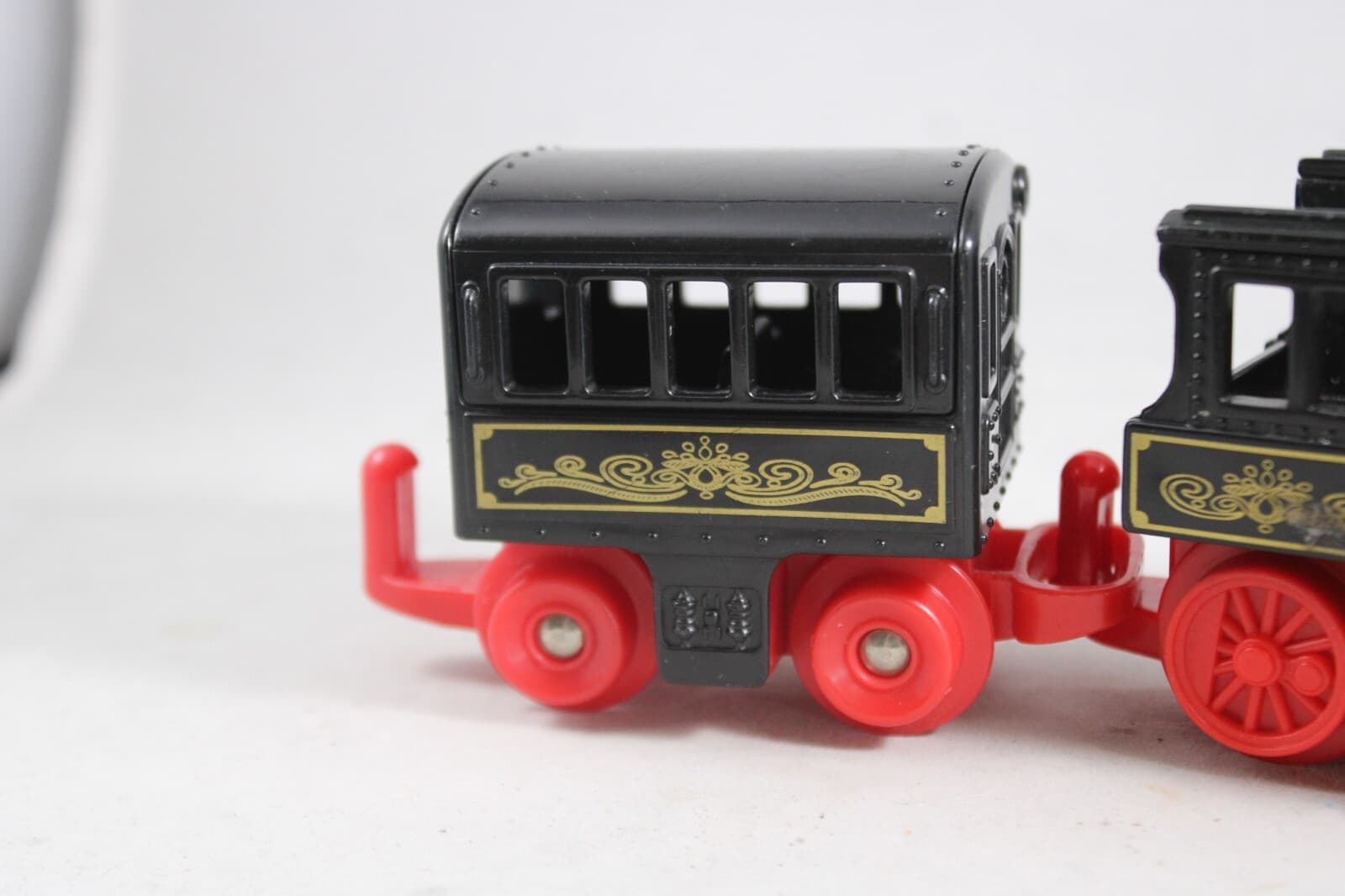 Fisher Price GeoTrax Most Generous Team Sheffield Jenkins Black Engine & Car 3