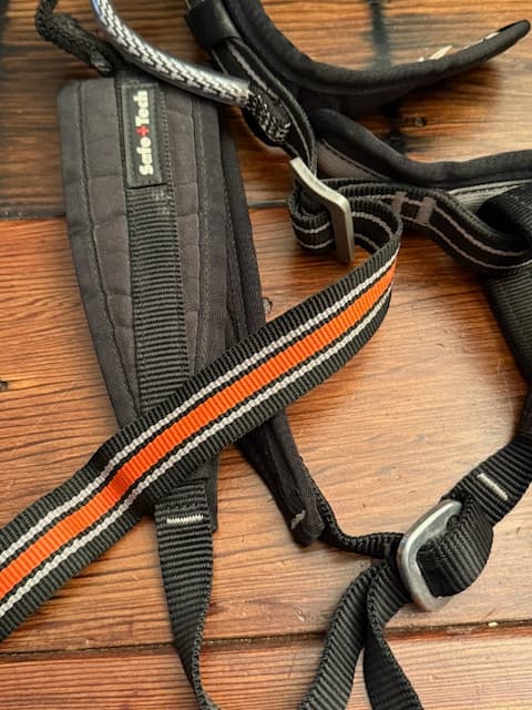 Metolius Climbing Safe Tech All-Around Harness Medium Caving Rock Climbing 3