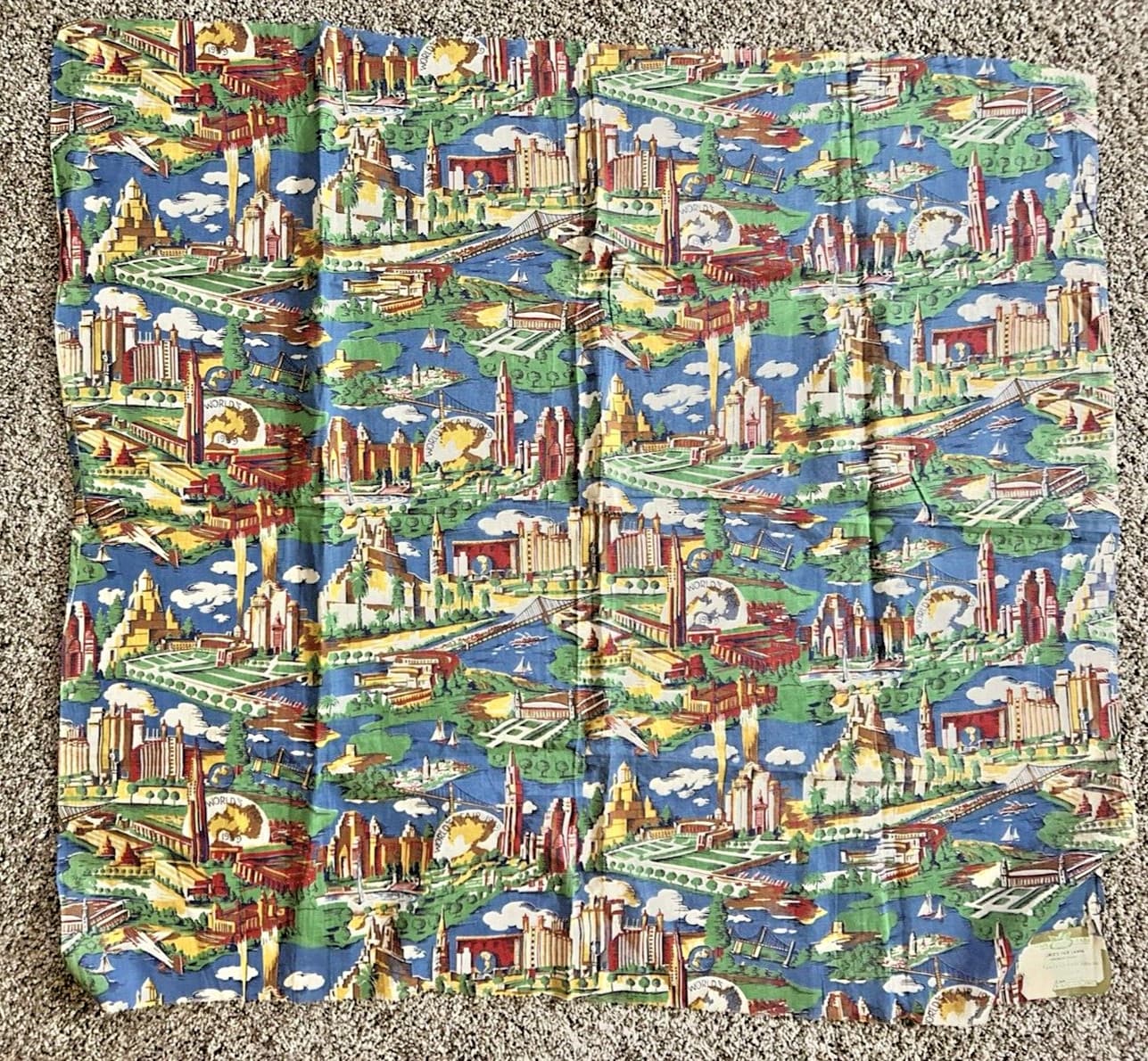 Rare 1939 Worlds Fair Cotton Fabric Yardage Aria view Of  Fairgrounds 39"Wx 35"L 4