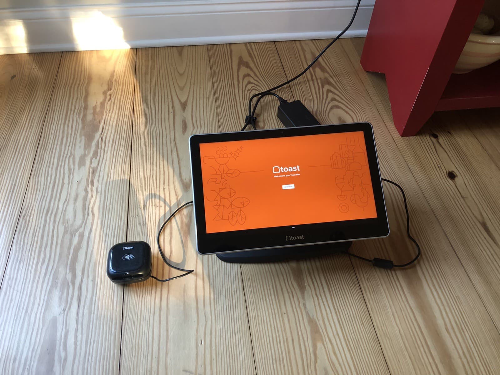 Toast Flex TT200 POS System dual display Screen with Power Supply And Toast Tap 2