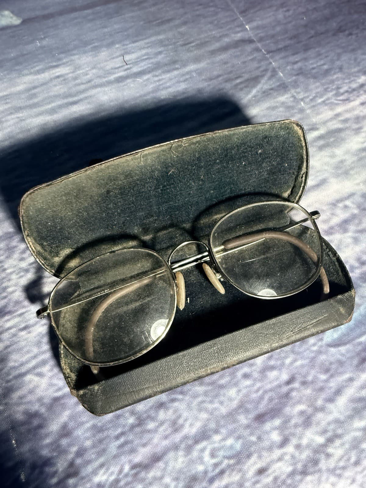 Paranormal Doll (Haunted Hunies Glasses- Harley) Neutral, 56yrs, Active 2