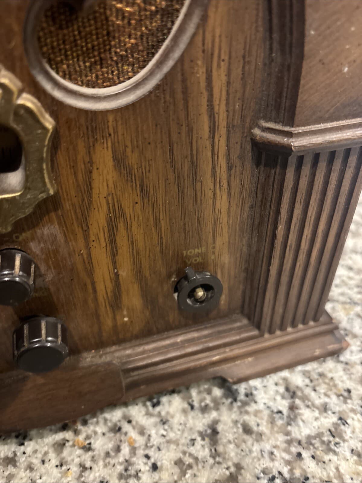 Philco Ford Cathedral Radio Special Edition Model # R89 (Working) Missing Knob 6