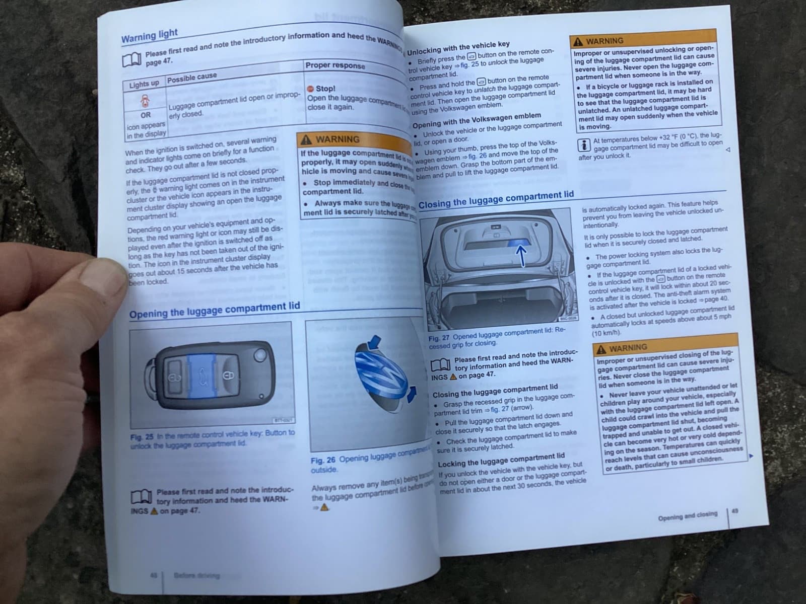 Original 2013 Volkswagen Beetle Convertible U.S. Edition Owners Manual 6