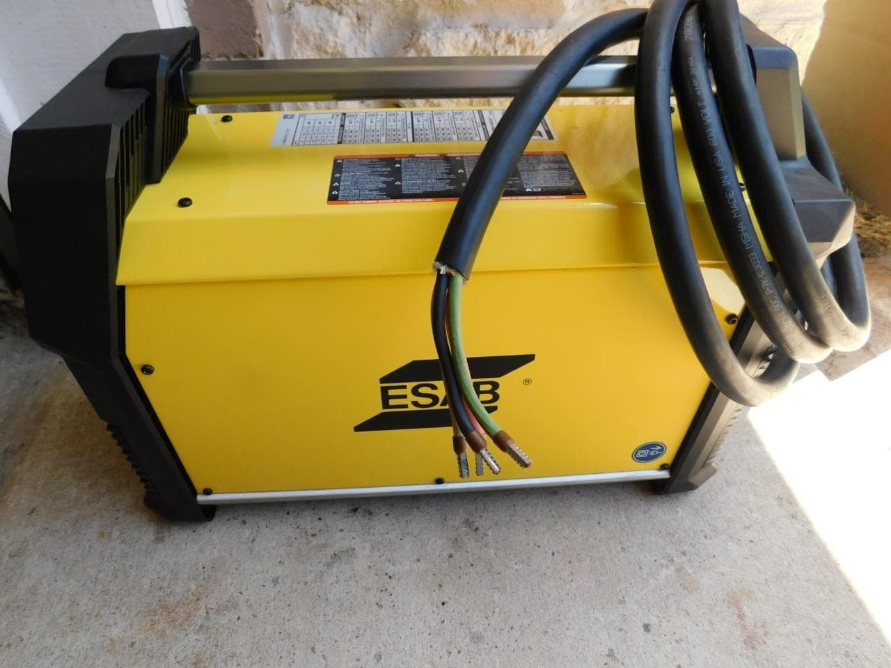 ESAB 0558102558 WARRIOR 300i CC/CV MULTI-PROCESS WELDER STICK TIG MIG 5