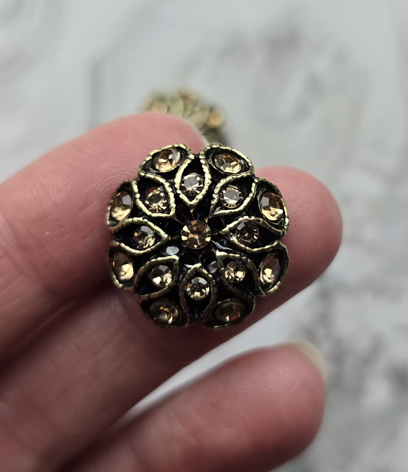 Gold-tone crystal Magnetic competition number sign holder pins, horse show pins 6