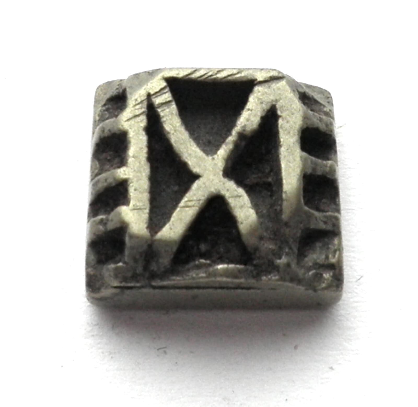 ANTIQUE AFRICAN ASHANTI AKAN GEOMETRIC GOLD WEIGHT 1400-1720 AD Brass 6g No40 4