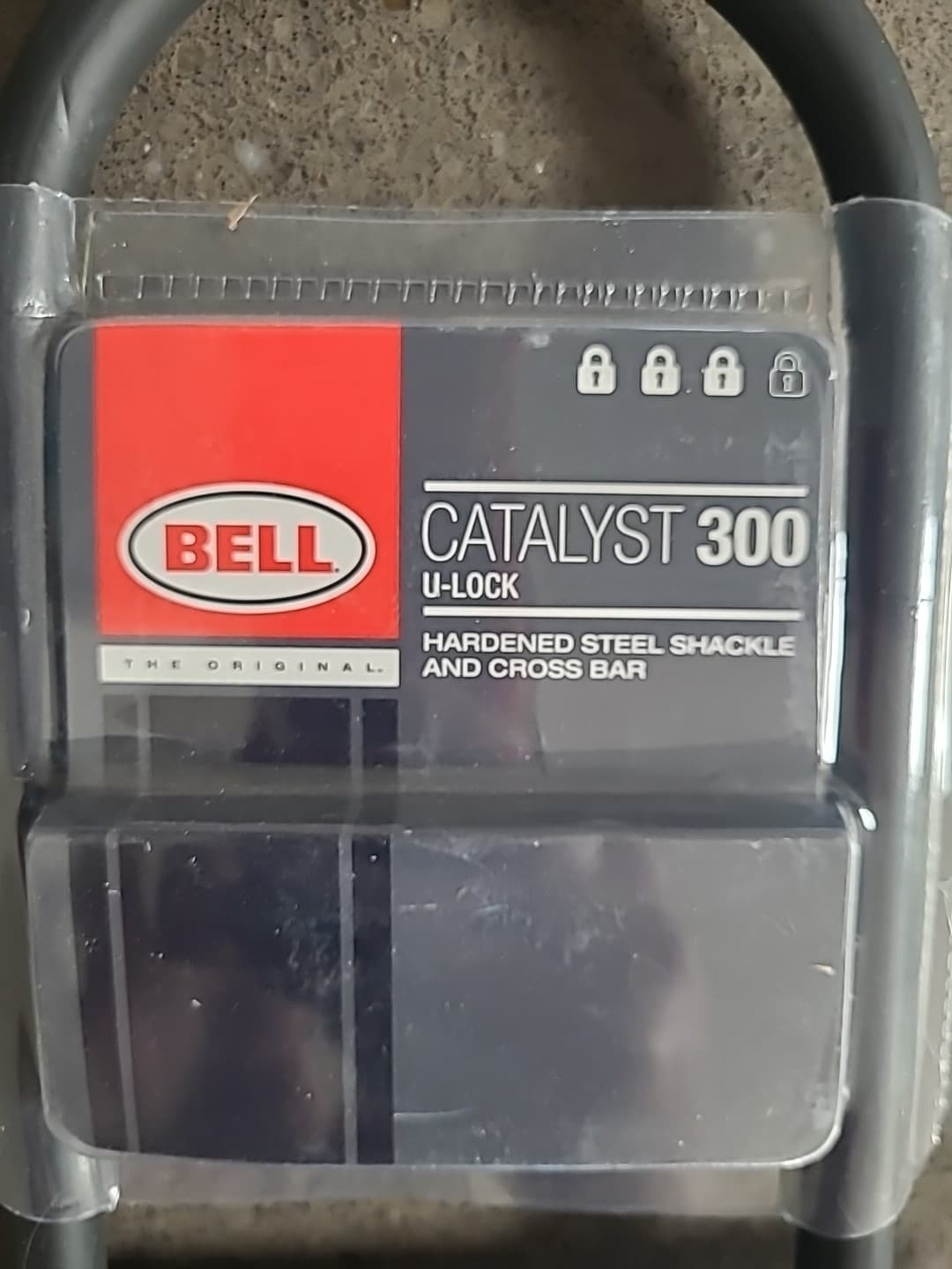 Bell U-Lock Catalyst 300 Bicycle Lock 12mm Hardened Steel with 2 Keys Level 3 2