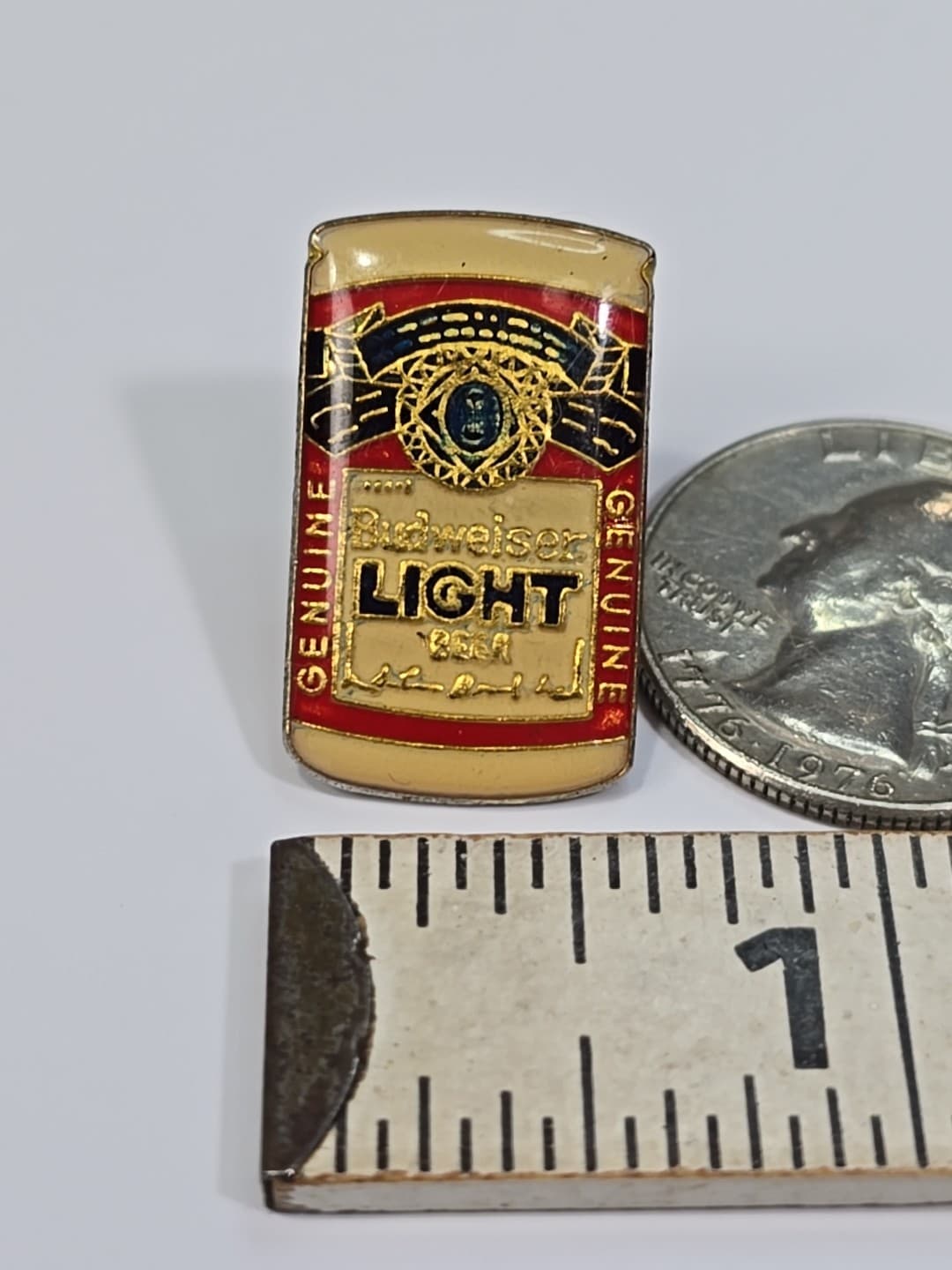 Budweiser Light Beer  Can Lapel Pin Vintage  3