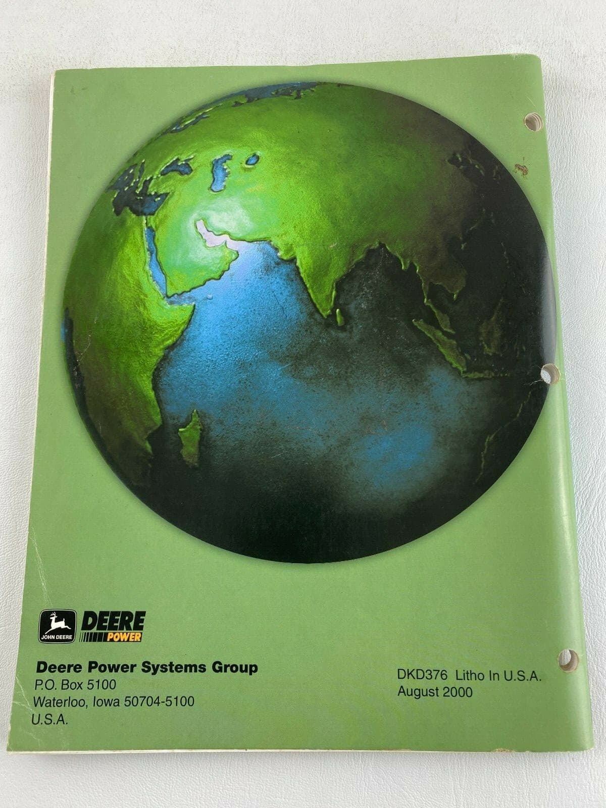 International Parts and Service Directory of John Deere Engines Book 2000  5