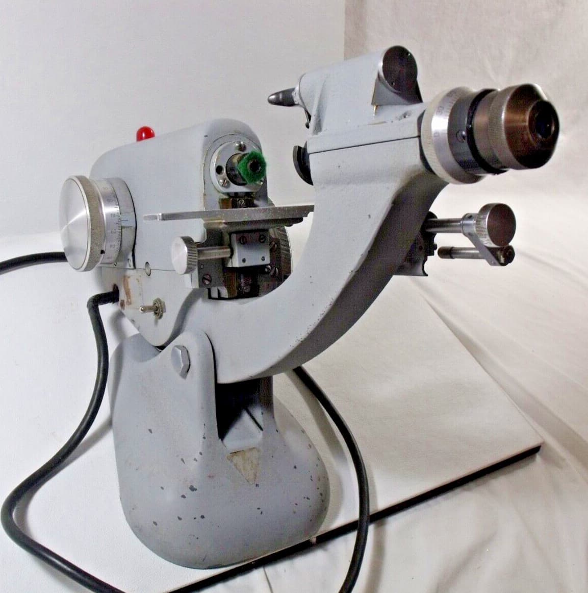 Bausch & Lomb B&L Model 70 Lensometer 2