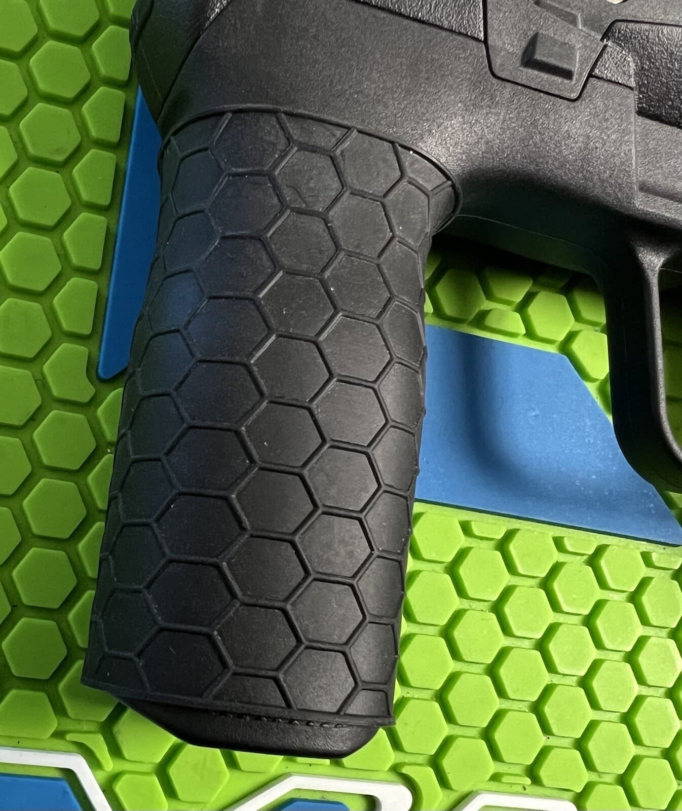 PLANET ECLIPSE EMEK ETHA 2/3 RUBBER FOREGRIP COVER- BLACK - NEW- PAINTBALL GRIPS 3