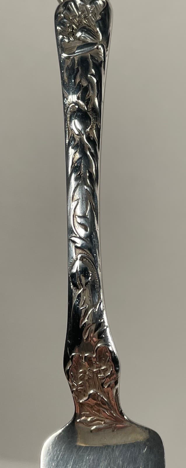 ANTIQUE 1902 GORHAM STERLING SILVER POPPY BUTTER / CHEESE KNIFE 3