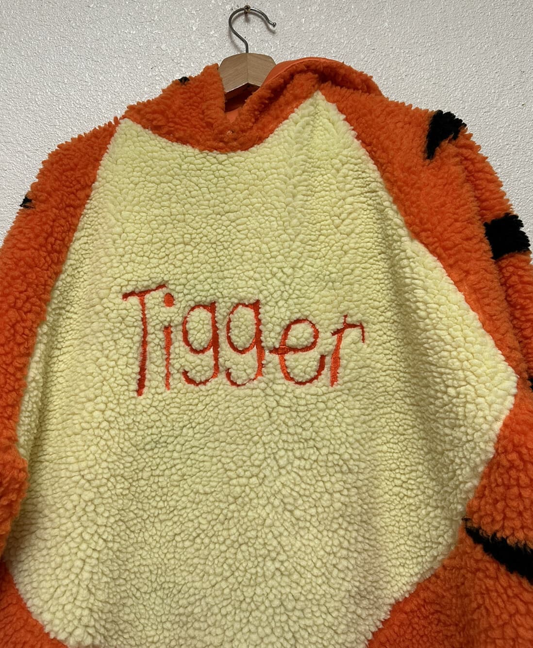 Disney Store Tigger Plush Costume Adult Unisex Tigger Talking Sz L Worn Once 6