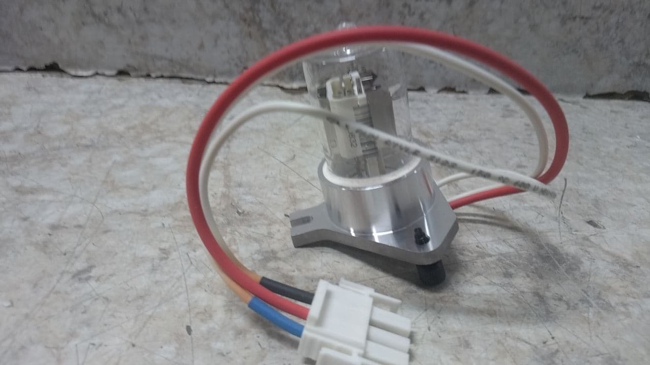 Kinesis LD-BEC-102 Deuterium (D2) Detector Lamp 6