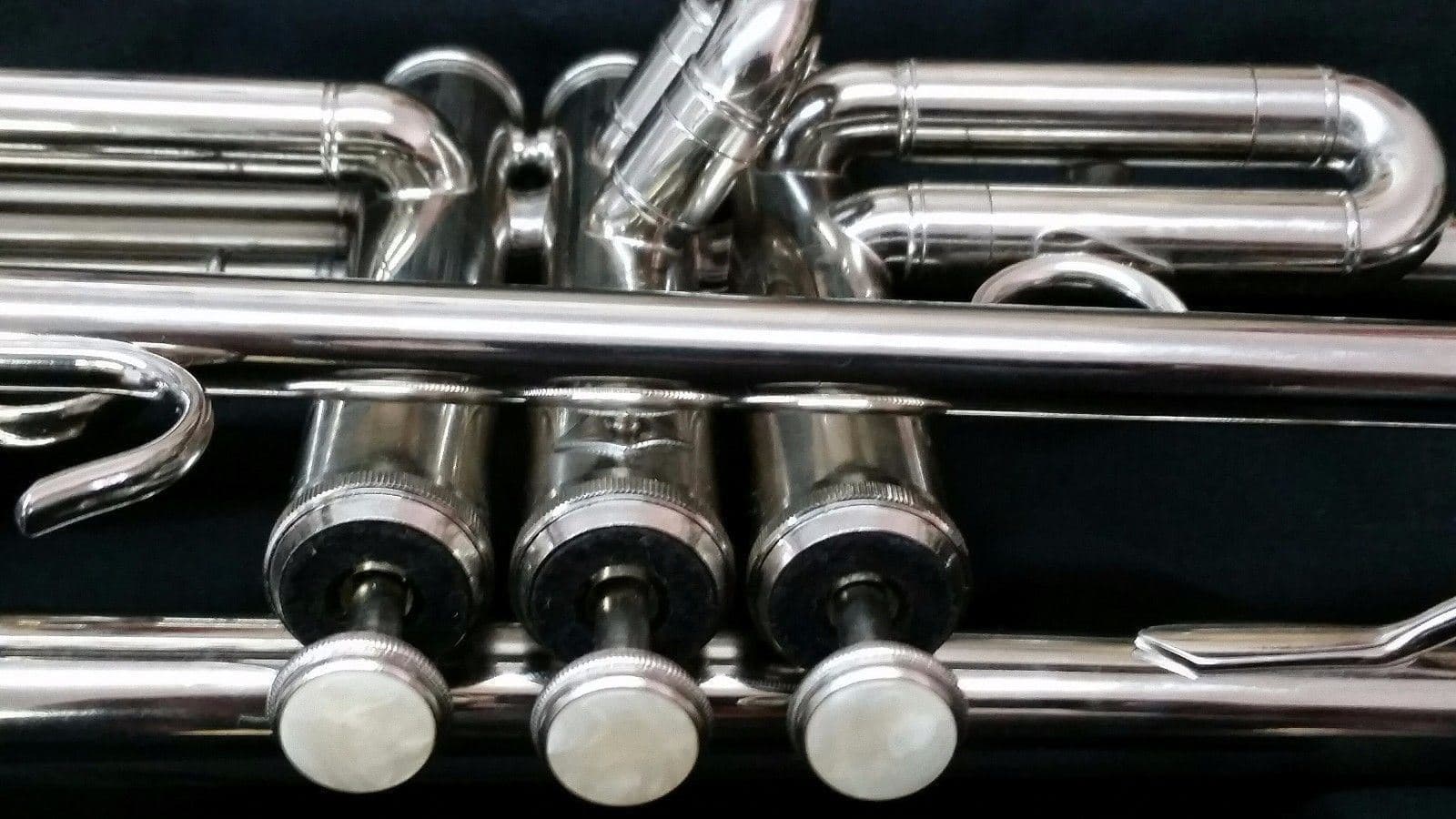 Bb TRUMPET-NEW MIDDLE/HIGH SCHOOL STUDENT SILVER MARCHING BAND TRUMPETS 4