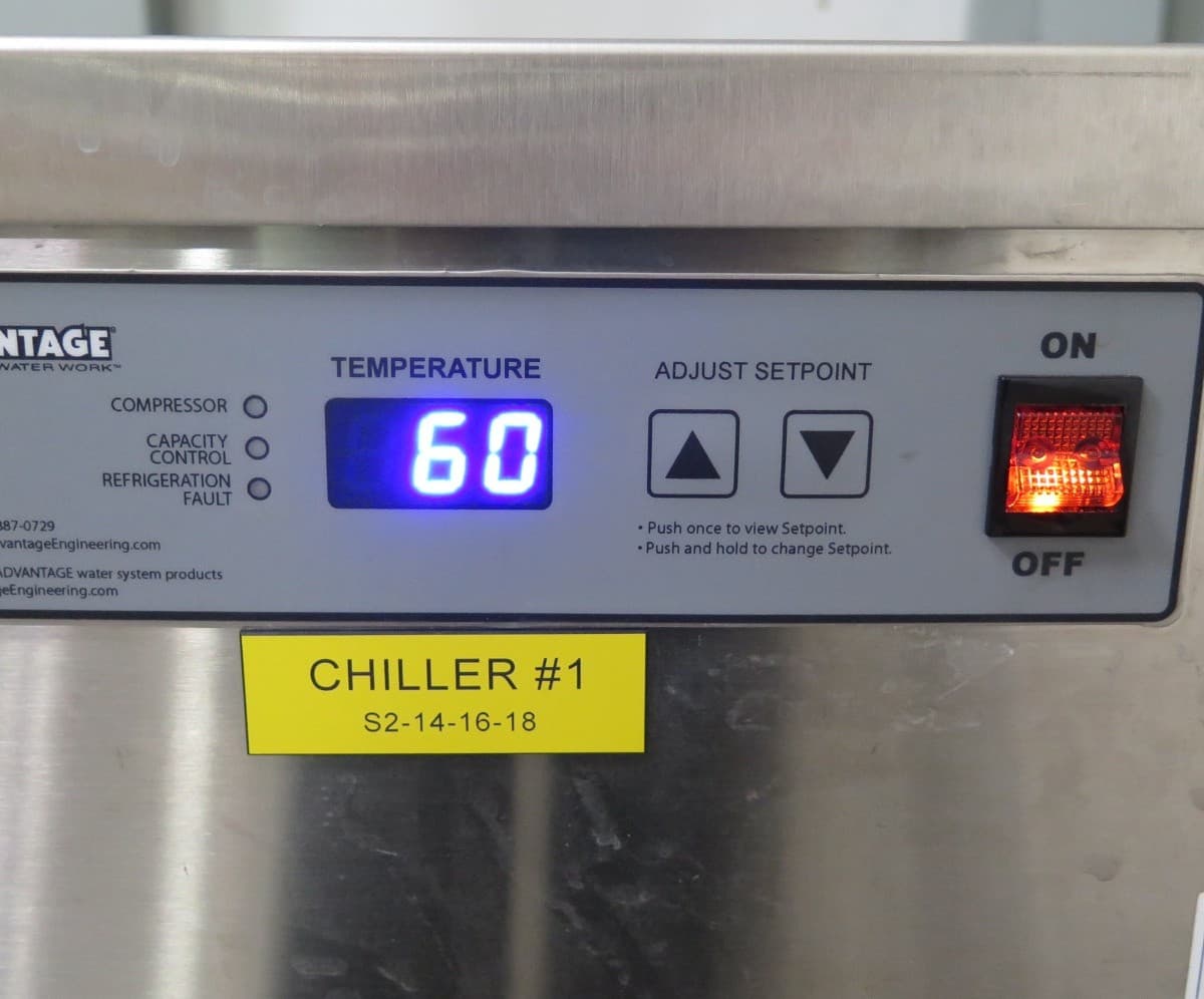 R200687 Advantage Engineering M1-1A Air-Cooled Water Chiller 2