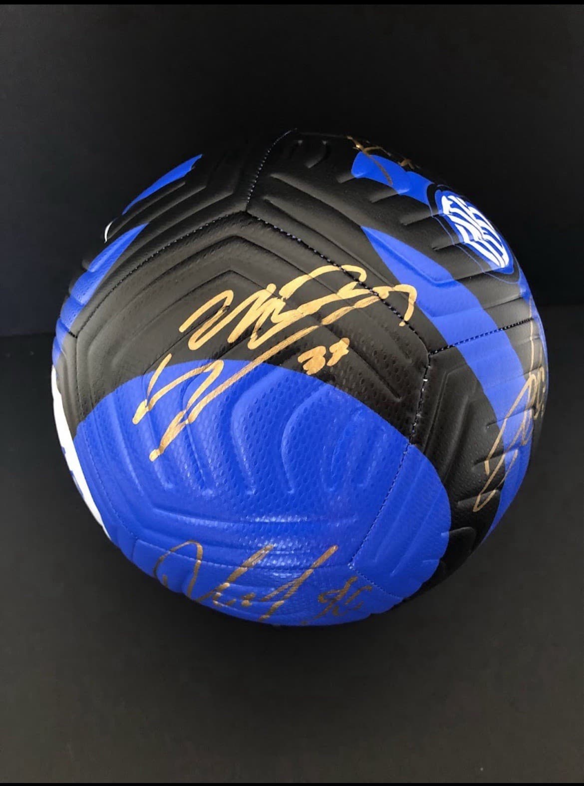 Inter Milan 2022-2023 Signed Ball Champions League Finalists 6