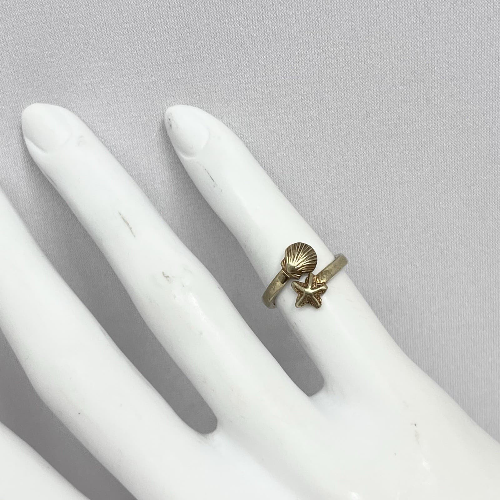 Vintage 14K Gold TOES Toe Ring Shell & Starfish Size 2 1/4 Weighs 2 Grams 5