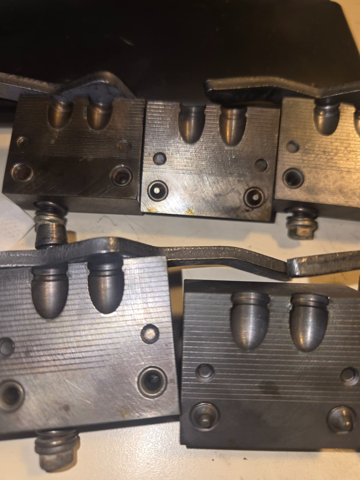 Magma Engineering 2 cavity bullet casting mold 9mm 115 RN BB 3