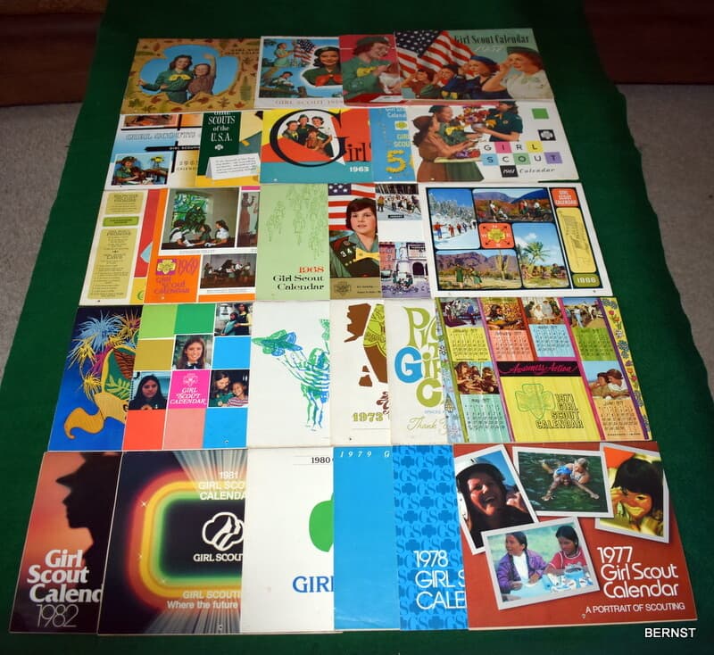 VINTAGE GIRL SCOUT - COMPLETE SET 1957-1981 GIRL SCOUT CALENDARS - LOT OF 25