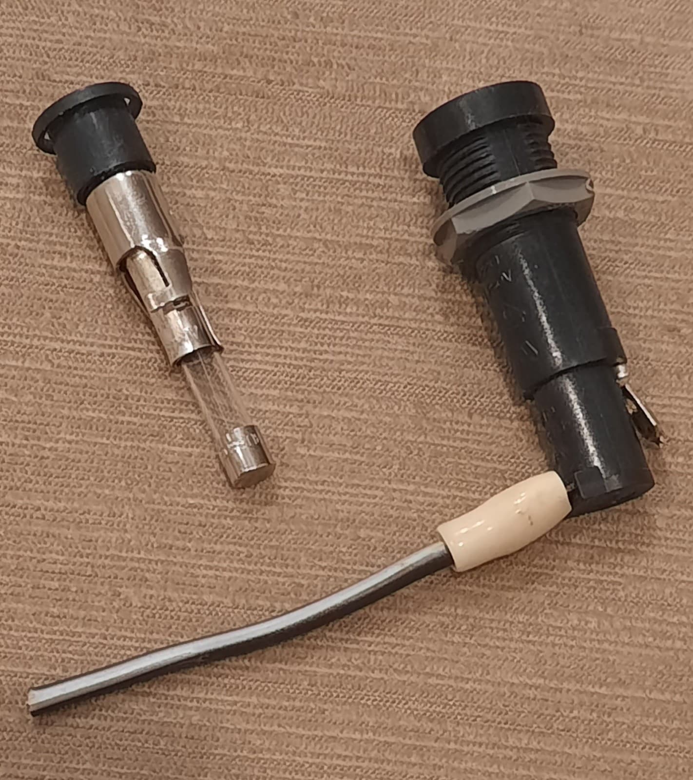 VTG Optical Lensmeter Manual, OEM Lensmeter Fuse & Holder (2) for Model #LM-25D  5