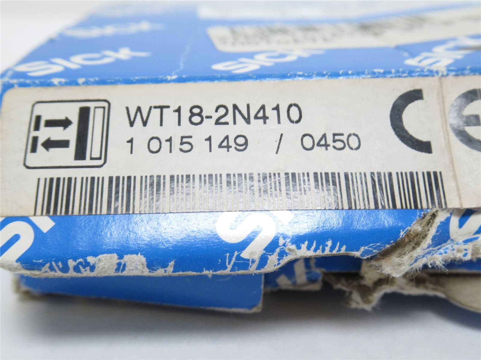 228238 New-No Box; Sick WT18-2N410 Photo Sensor 1015149; 10-30VDC; 10-1000mm 3