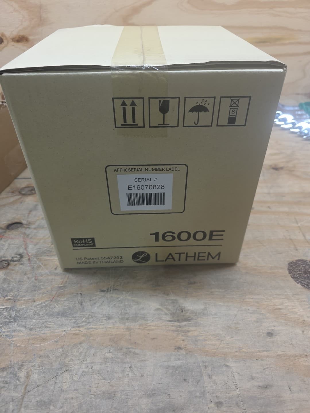 Lathem Atomic Time Clock With Tru-Align, 1600E, Unlimited Employees New 2