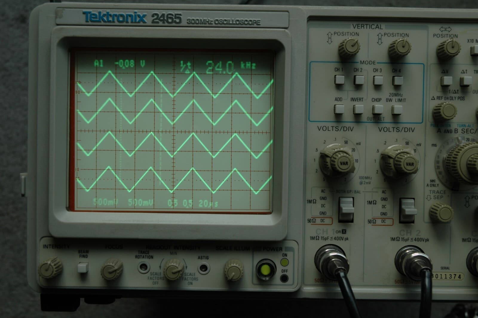 Calibrated,  Refurbished Tektronix 2465 300 MHz Oscilloscope 5