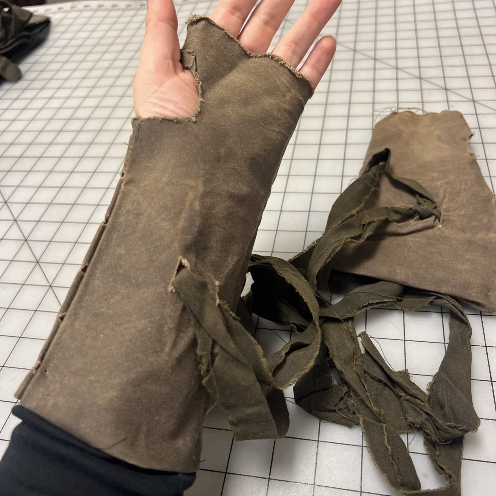 18th Century era Rough Fingerless Mitts out of Scraps, "Turn" TV Costume #132 3