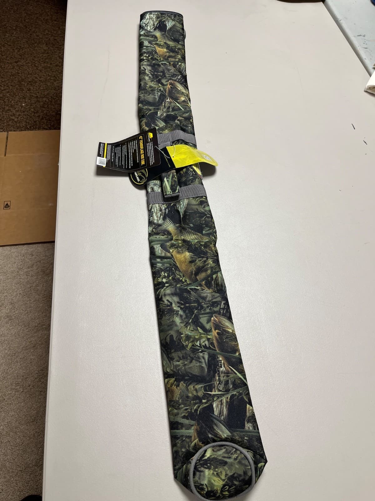 PLANO 42" Fishouflage Soft Rod Tube Padded Ends Water Resistant 4442-10 NEW 3