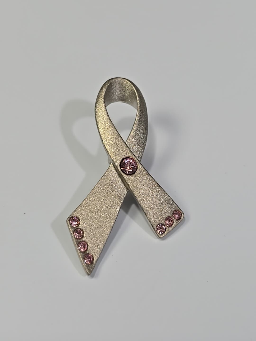 Avon Lapel Pin Silver Ribbon With Faux Pink Jewels Cancer Awareness  2