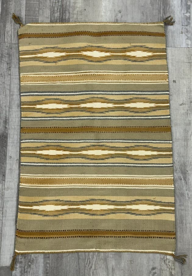 Navajo Blanket / Rug ; Chinle Classic Revival 5